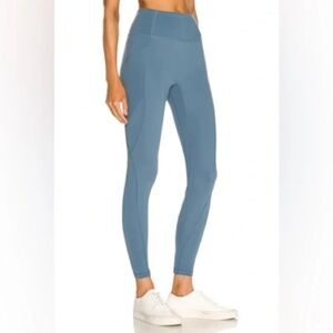 Le Ore Lucca High Rise Leggings in Blue Size M